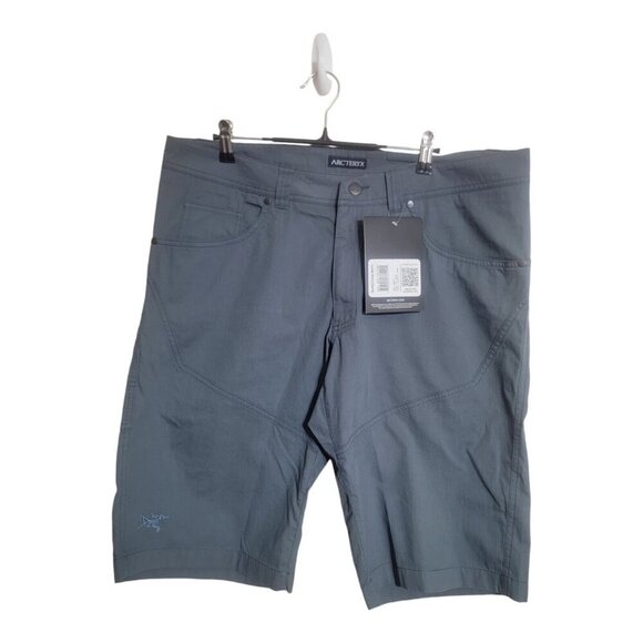 Arc'teryx Shorts Men 36 GunMetal Bastion Long Gorpcore Camping Hiking Fishing